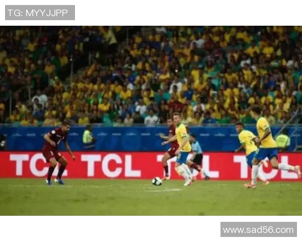 转盘剪辑：探寻足球球星的闪光时刻